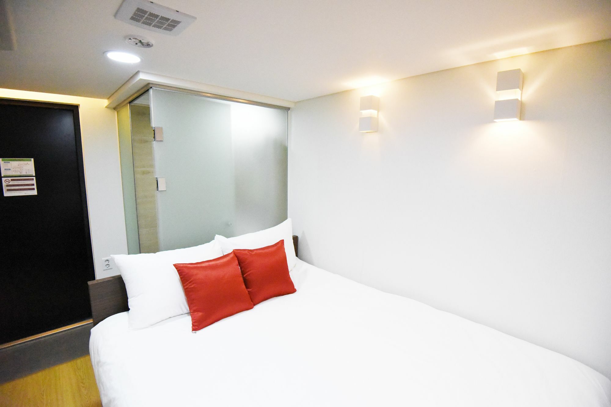 57 Myeongdong Hotel