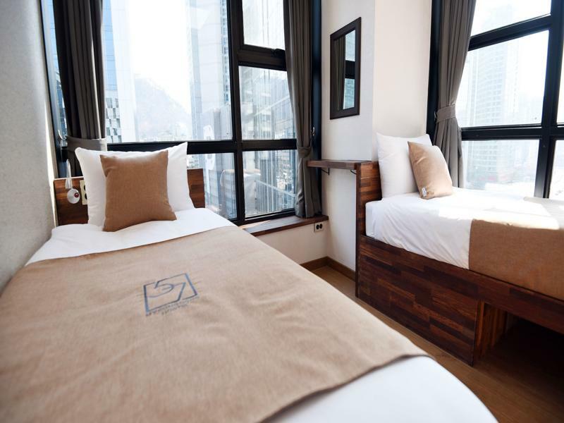 Hotel 57 Myeongdong 2*